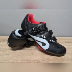 Peloton Fitness Exercise Biking Cycling Shoes Size 45 US Size Black & Red